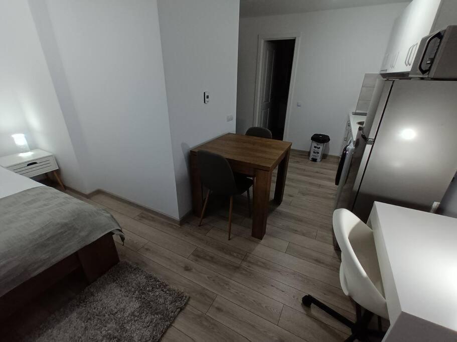 Old Town Studio 2 Apartment Nr 3 Бая-Маре Экстерьер фото